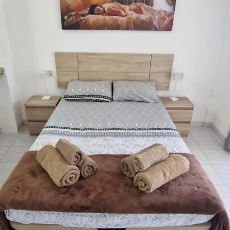 Eleonora Sweet * Los Cristianos (Tenerife)