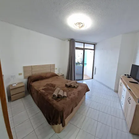 Eleonora Sweet * Los Cristianos (Tenerife)